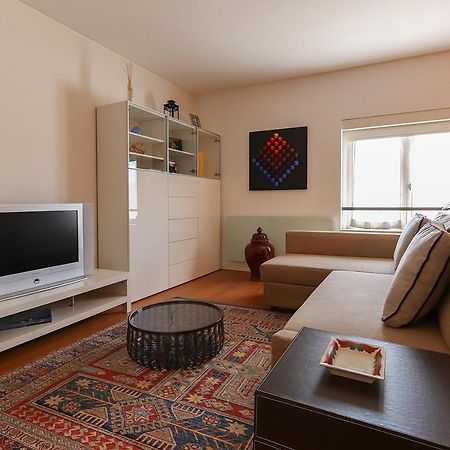 Downtown Chiado By Homing Apartment Lisbon Exterior photo